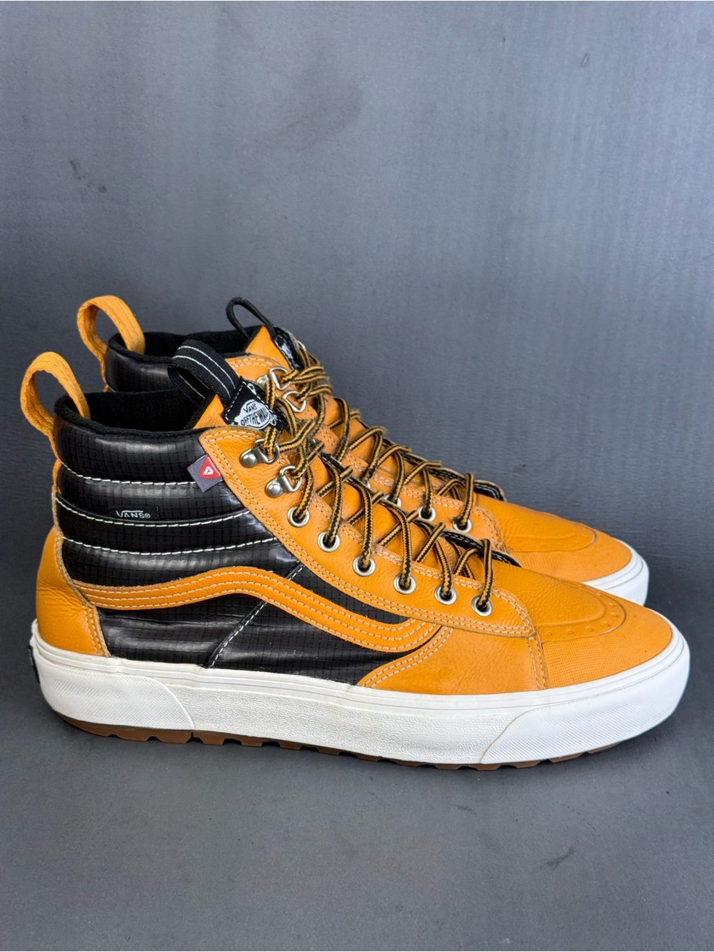 Vans Sk8-Hi MTE 2.0 DX 'Apricot Gum' athletic sneaker shoes men’s size 10.5